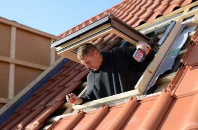 Pose de fenêtres de toit Velux à Saint-Gobain